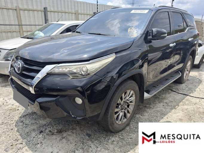 TOYOTA HILUX SW4 21/22
