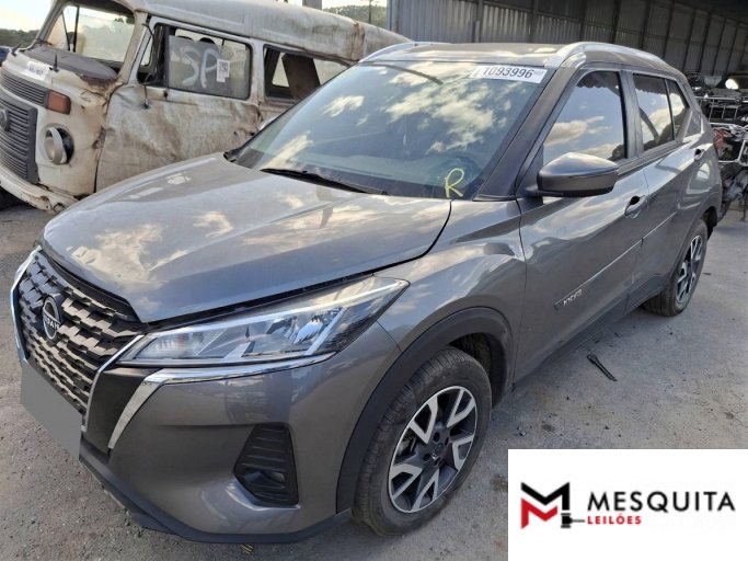 NISSAN KICKS 23/24