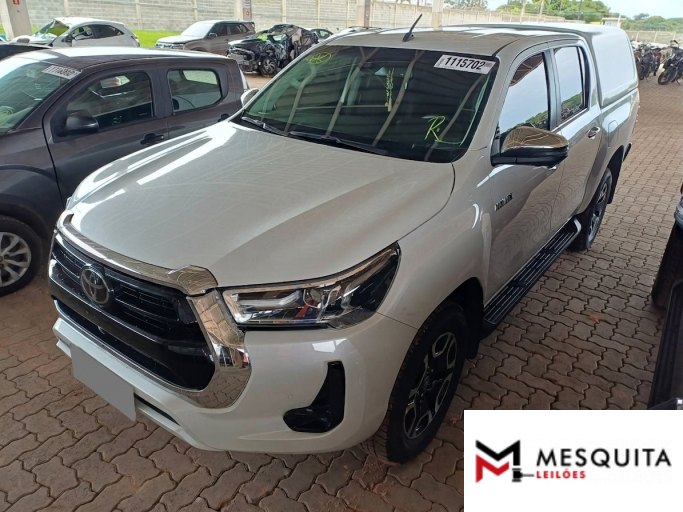 TOYOTA HILUX CD 24/25