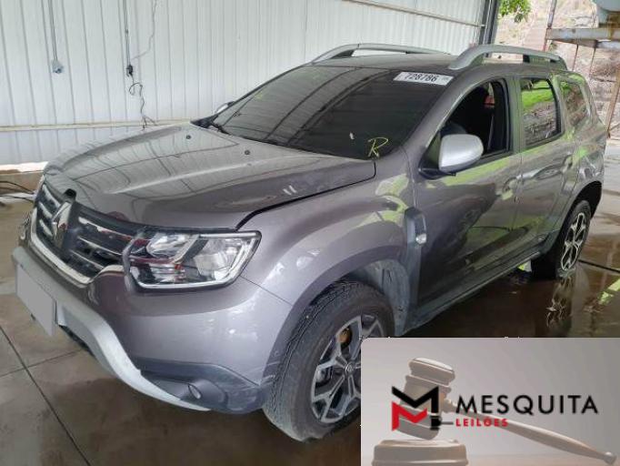 RENAULT DUSTER 21/21