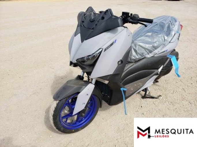 YAMAHA XMAX 22/22
