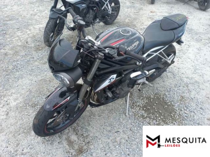 TRIUMPH STREET TRIPLE 17/18