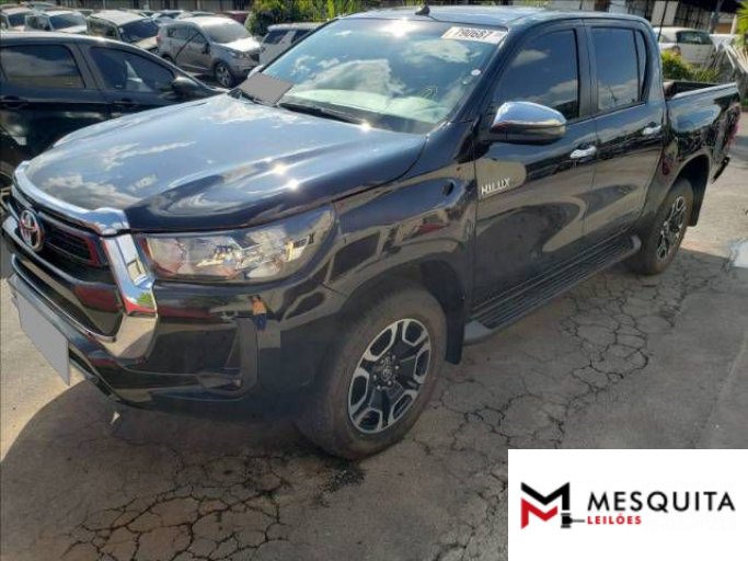 TOYOTA HILUX CD 21/21