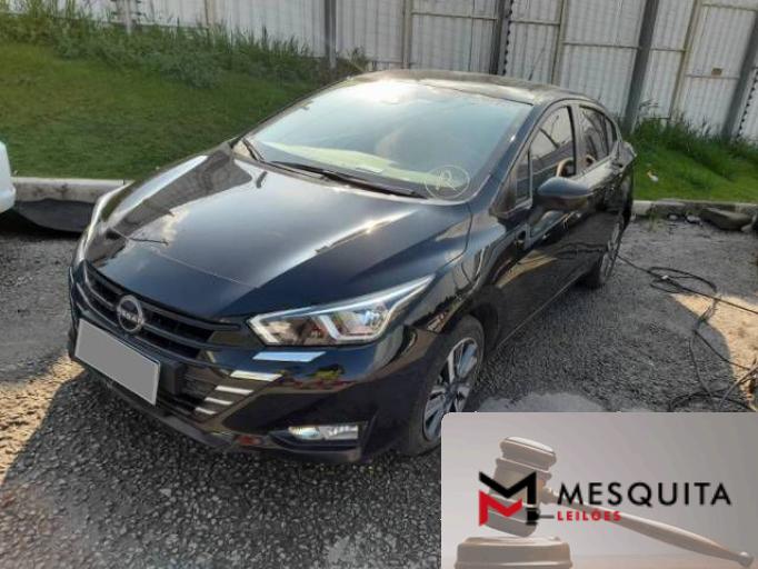 NISSAN VERSA 23/24