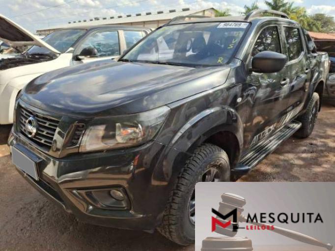 NISSAN FRONTIER CD 21/21