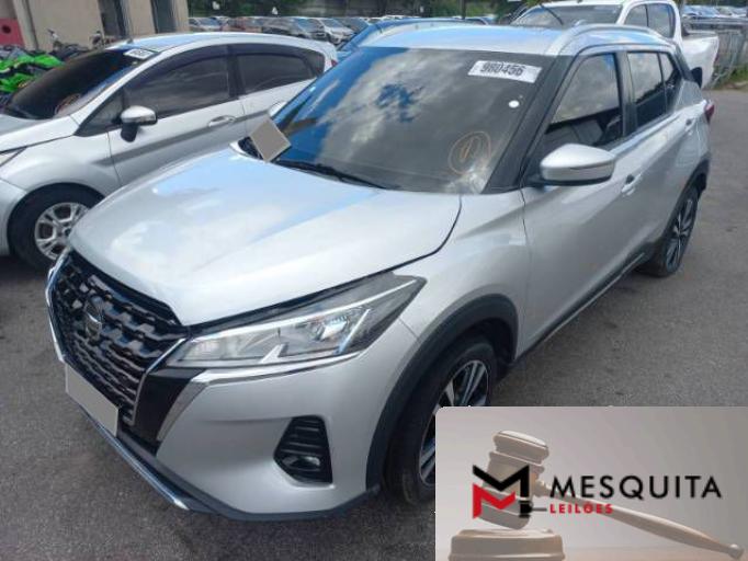 NISSAN KICKS 21/22