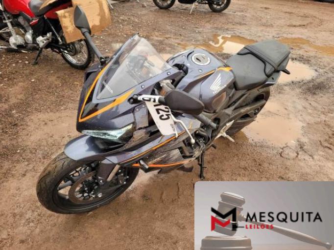 HONDA CBR 650 R 21/21