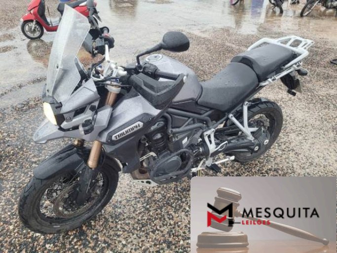 TRIUMPH TIGER EXPLORER 15/15