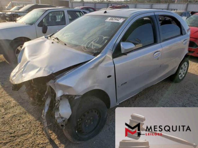 TOYOTA ETIOS SEDA 15/15